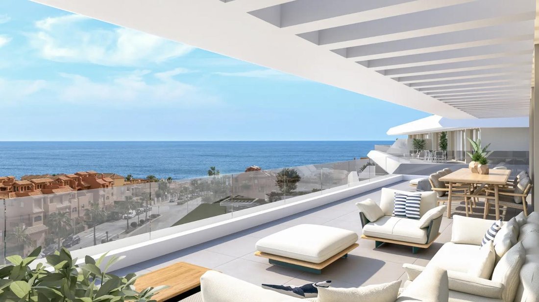 Penthouse in Buenas Noches, Estepona, Spain 2 - 17463525