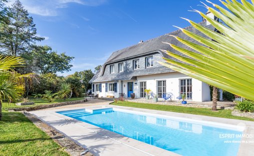 Villa in Riec-sur-Belon, Brittany, France 1