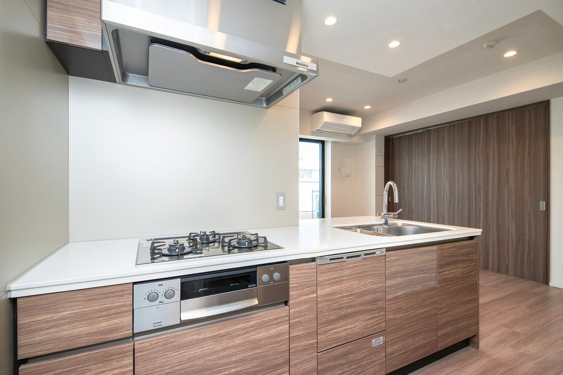 Condo in Shibuya City, Tokyo, Japan 2 - 17463259