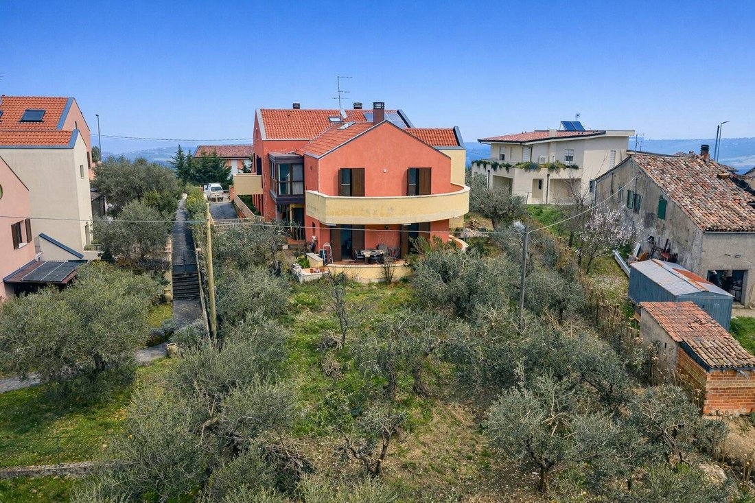 House in Montefiore Conca, Emilia-Romagna, Italy 4 - 17460721