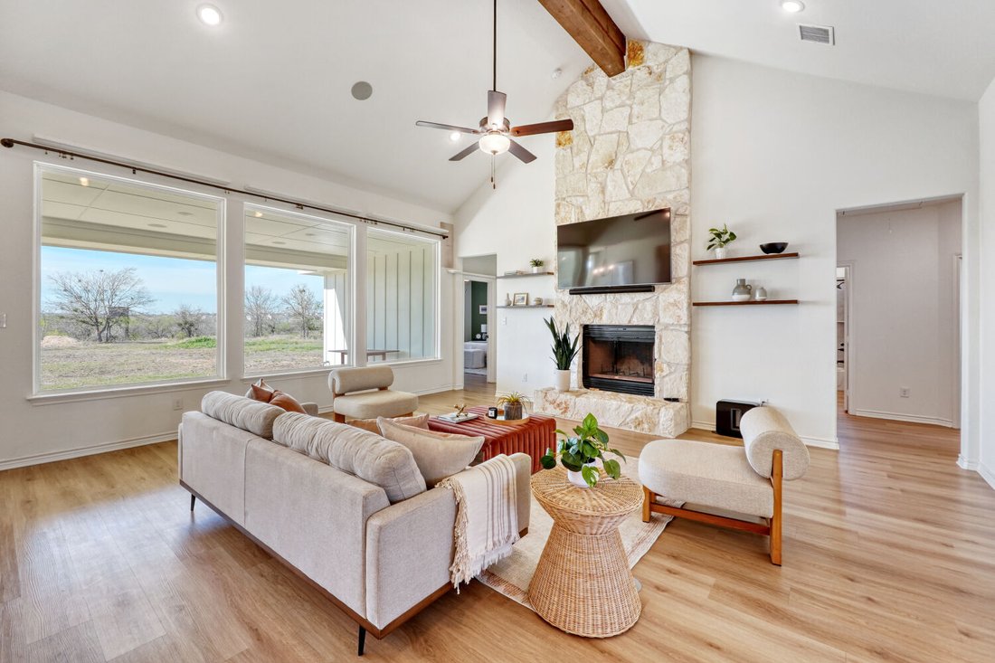 House in Martindale, Texas, United States 3 - 17453809
