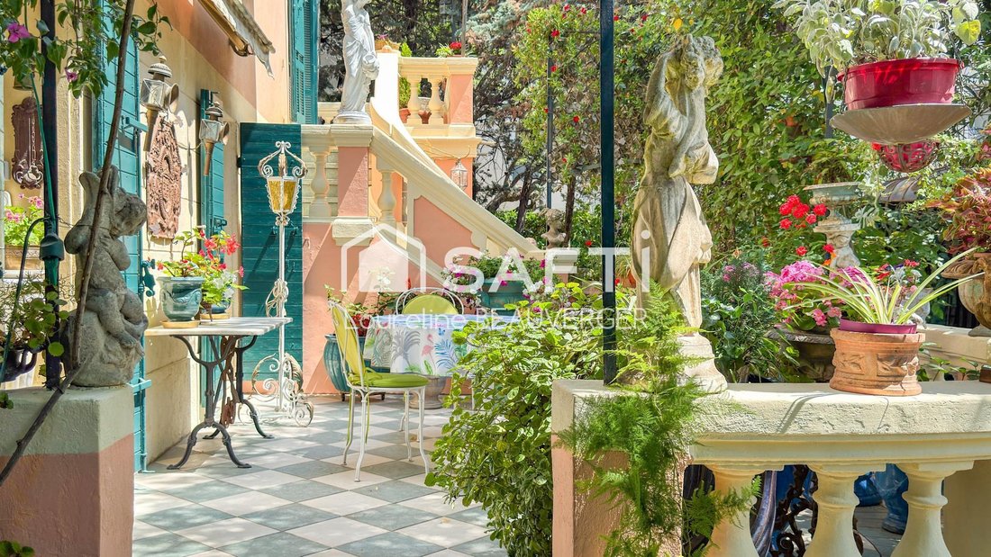 House in Toulon, Provence-Alpes-Côte d'Azur, France 3 - 17462249