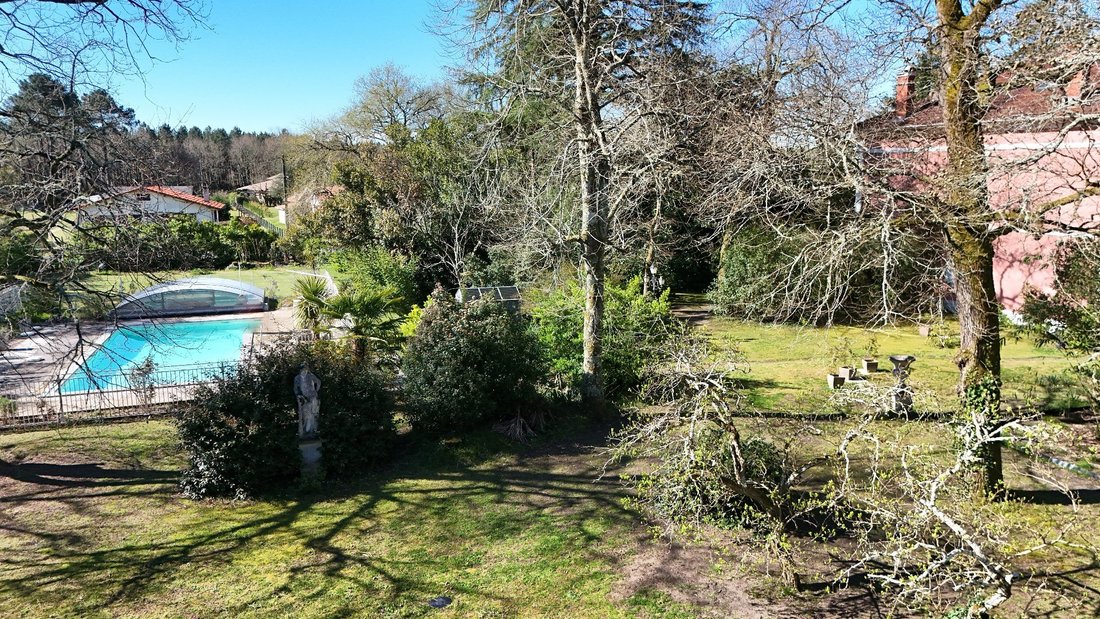House in Saint-Julien-en-Born, Nouvelle-Aquitaine, France 3 - 17460297