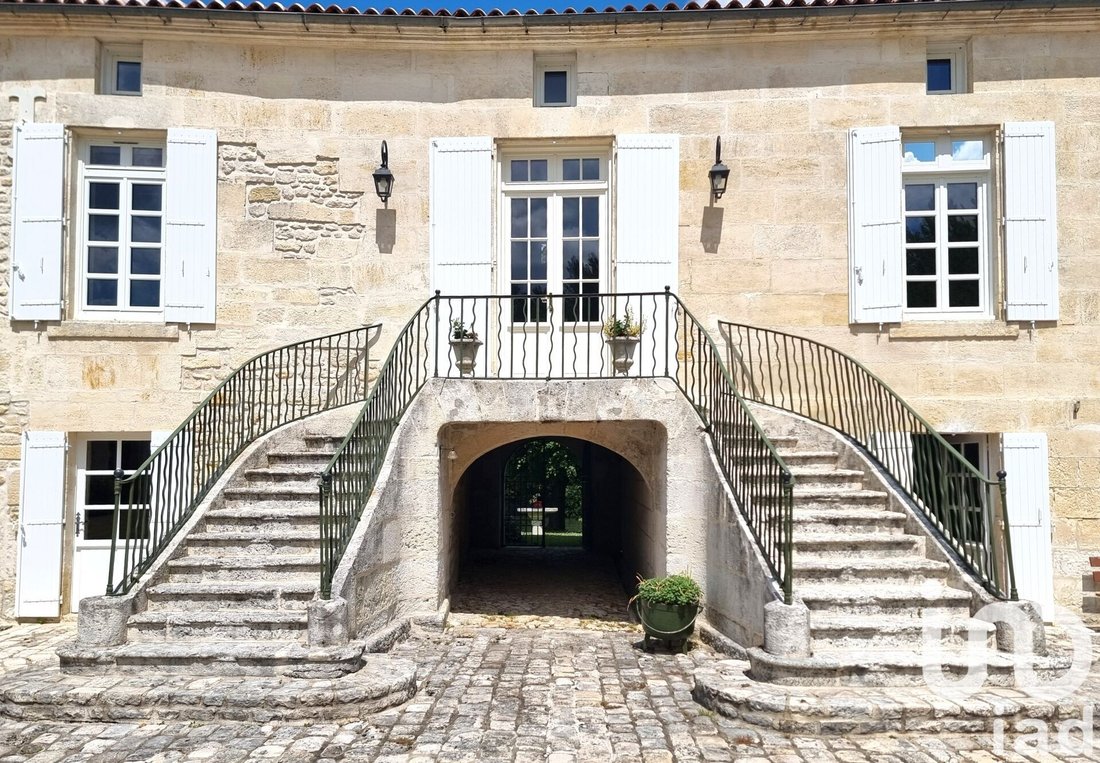 House in Bourg-Charente, Nouvelle-Aquitaine, France 4 - 17459855