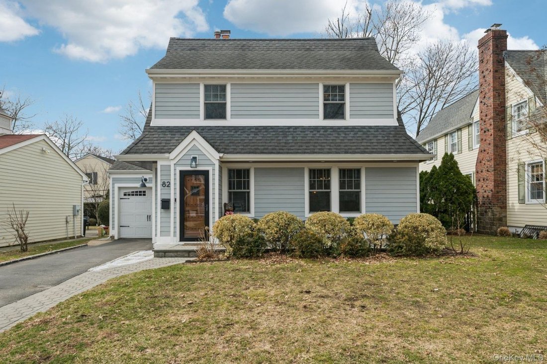 House in Garden City, New York, United States 2 - 17455791