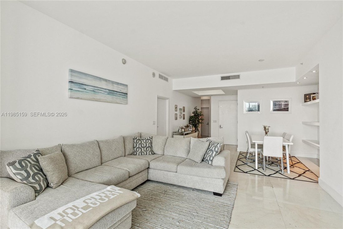 Condo in Miami Beach, Florida, United States 4 - 17451723
