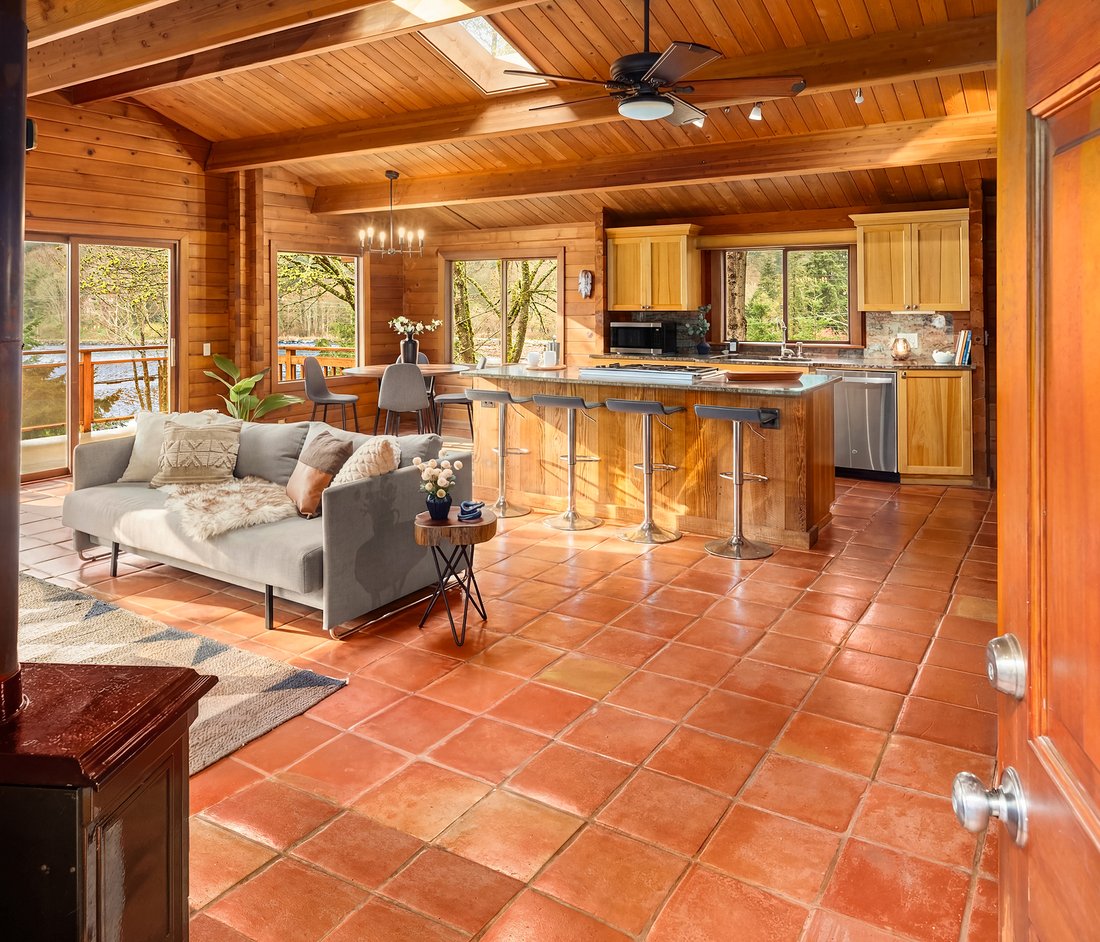 House in Vashon, Washington, United States 3 - 17452756