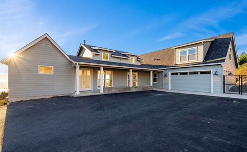 House in Castle Rock, Washington, United States 1