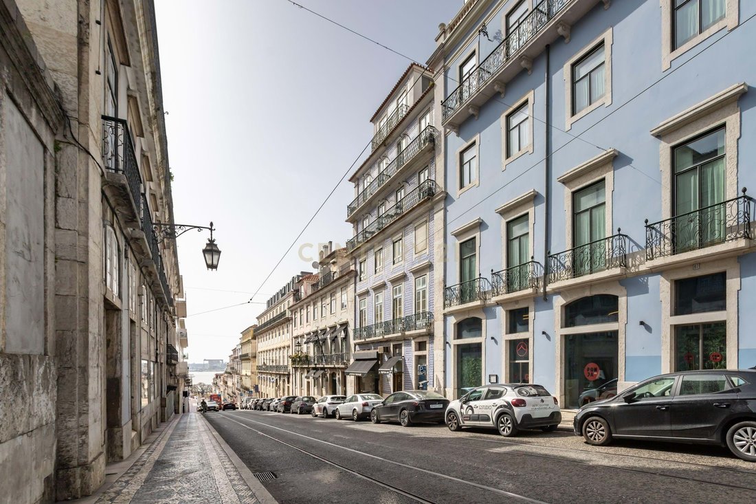 Apartment in Misericordia, Lisbon, Portugal 5 - 17454896