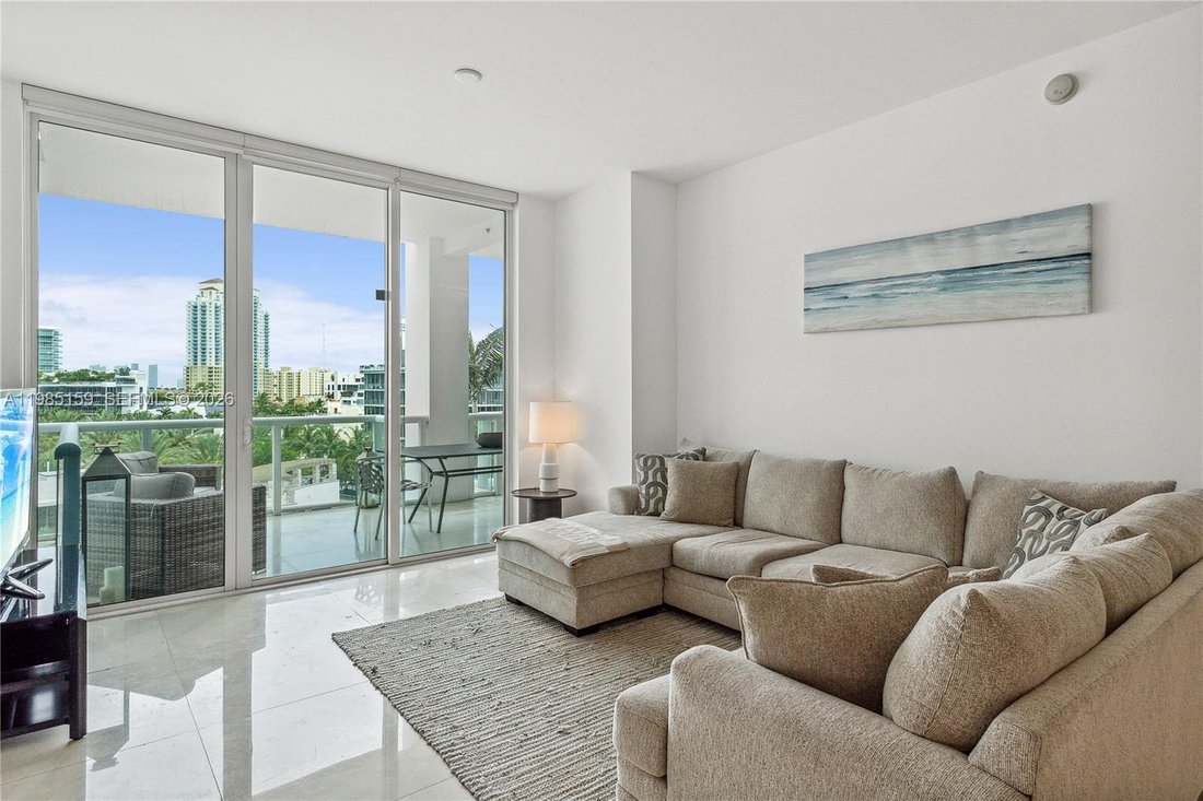 Condo in Miami Beach, Florida, United States 2 - 17451723
