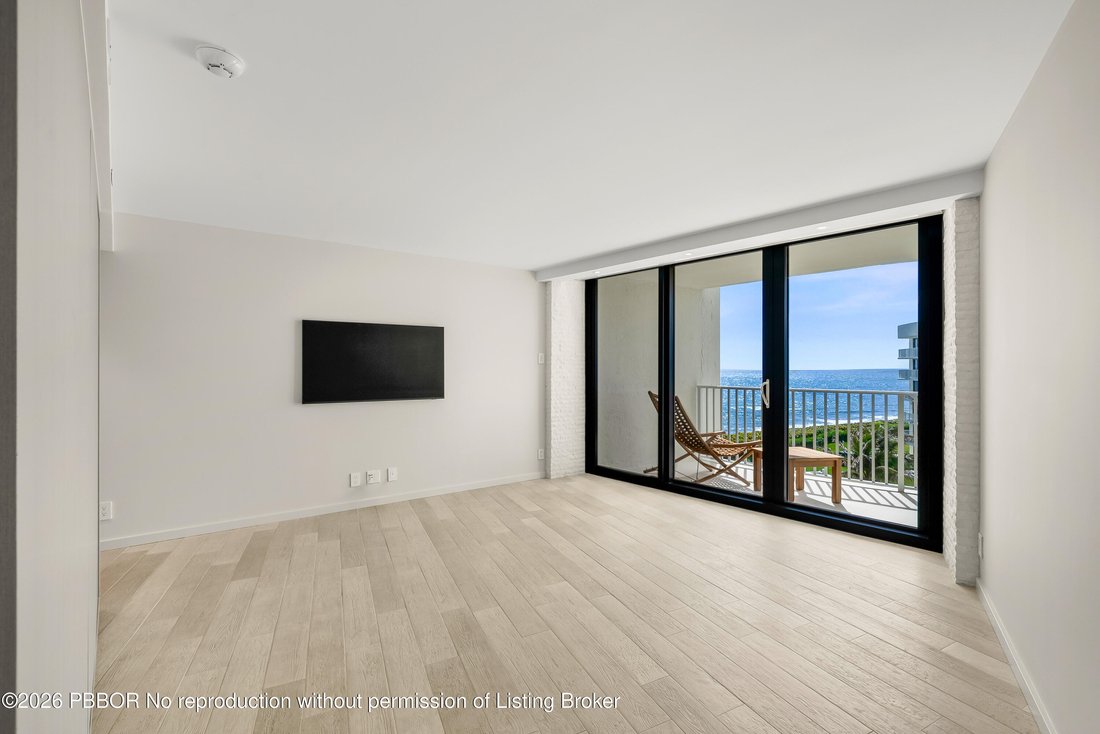 Condo in Palm Beach, Florida, United States 5 - 17451705
