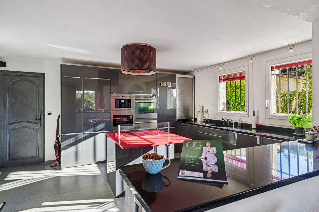 House in Sud, La Gaude, France 5 - 17451804