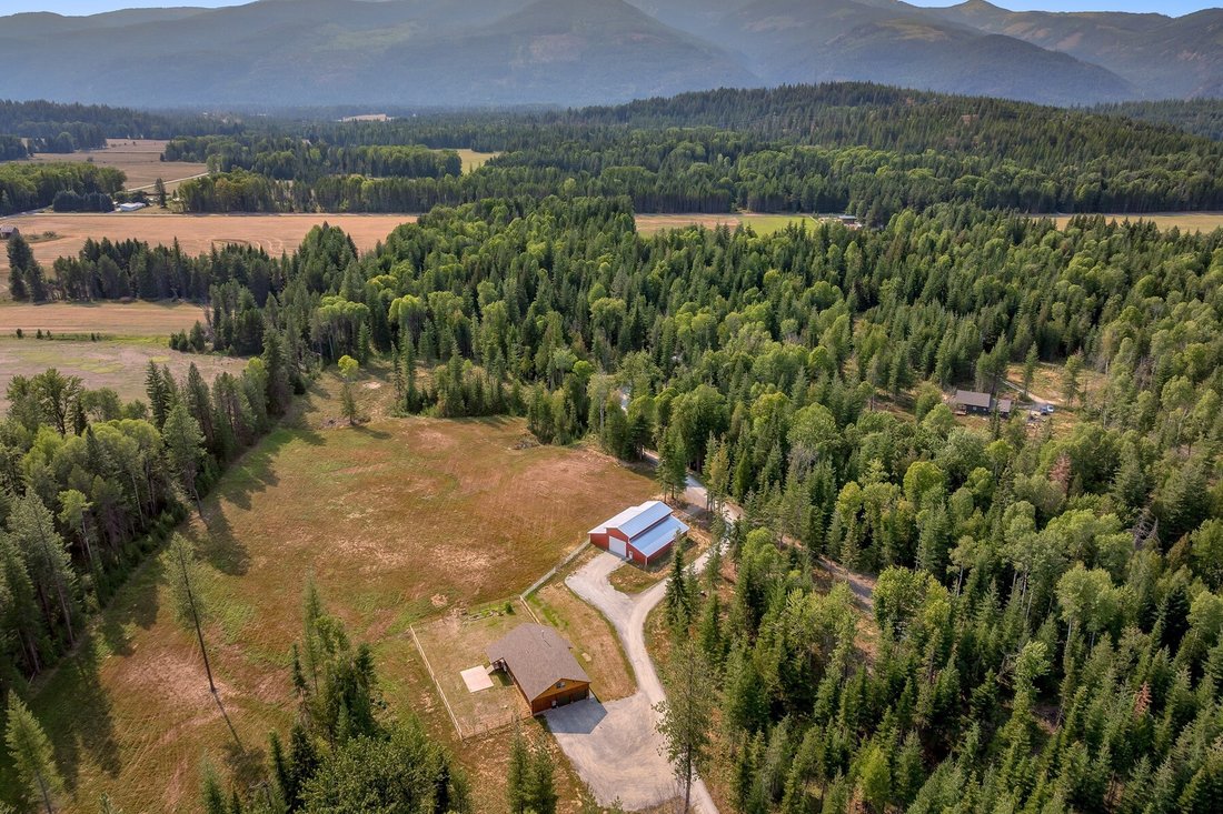 House in Sandpoint, Idaho, United States 1 - 16121665