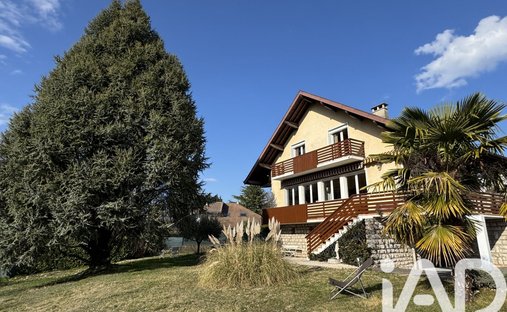 House in Chantemerle-Saint Pol, Aix-les-Bains, France 1