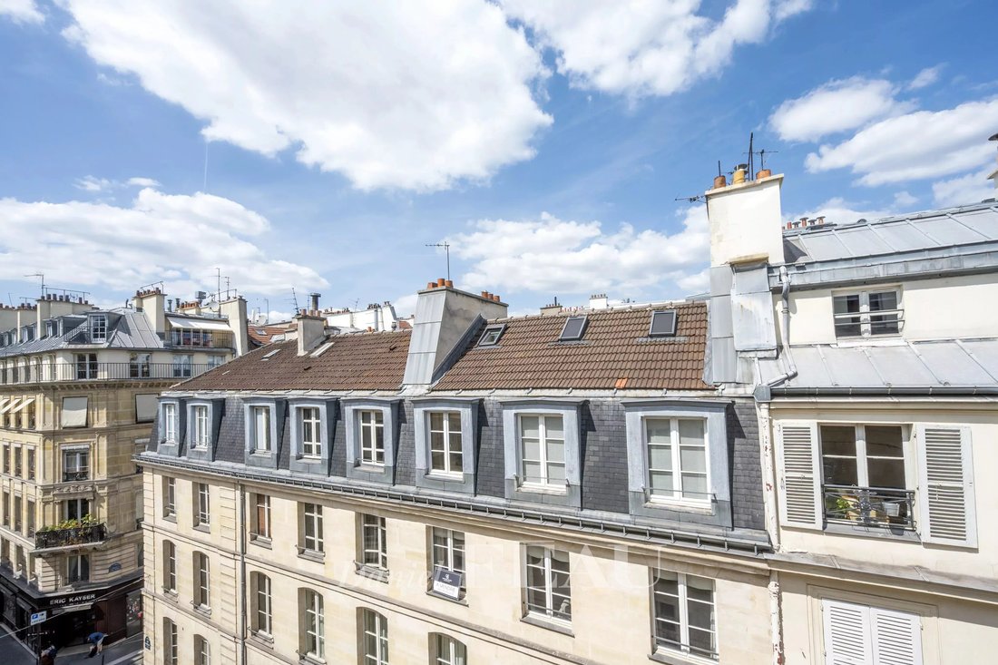 Apartment in Saint Thomas d'Aquin, Paris 7e Arrondissement, Paris 4 - 17459237