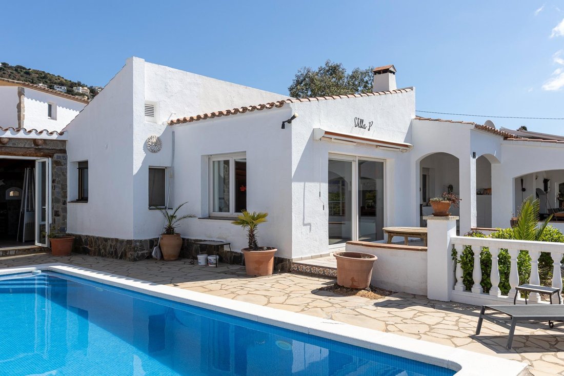 House in Roses, Catalonia, Spain 4 - 17456765