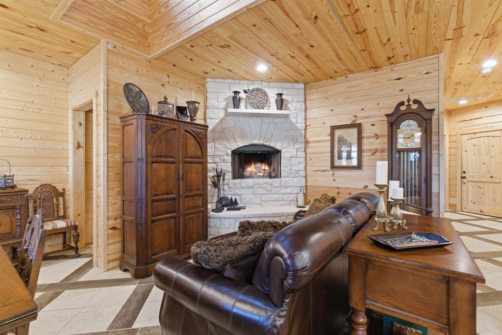 House in Hico, Texas, United States 5 - 17454109