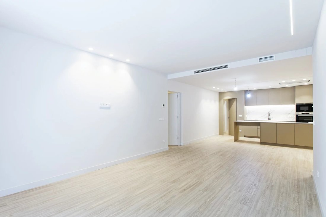 Apartment in Sarrià-Sant Gervasi, Barcelona, Spain 5 - 16533034