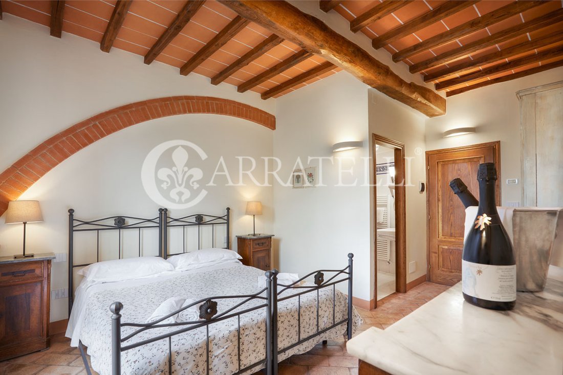 Country House in Castelnuovo Berardenga, Tuscany, Italy 4 - 17451152