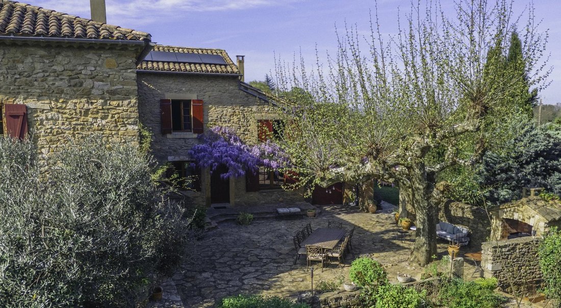 Country House in Saint-Martin-d'Ardeche, Auvergne-Rhône-Alpes, France 5 - 17451173