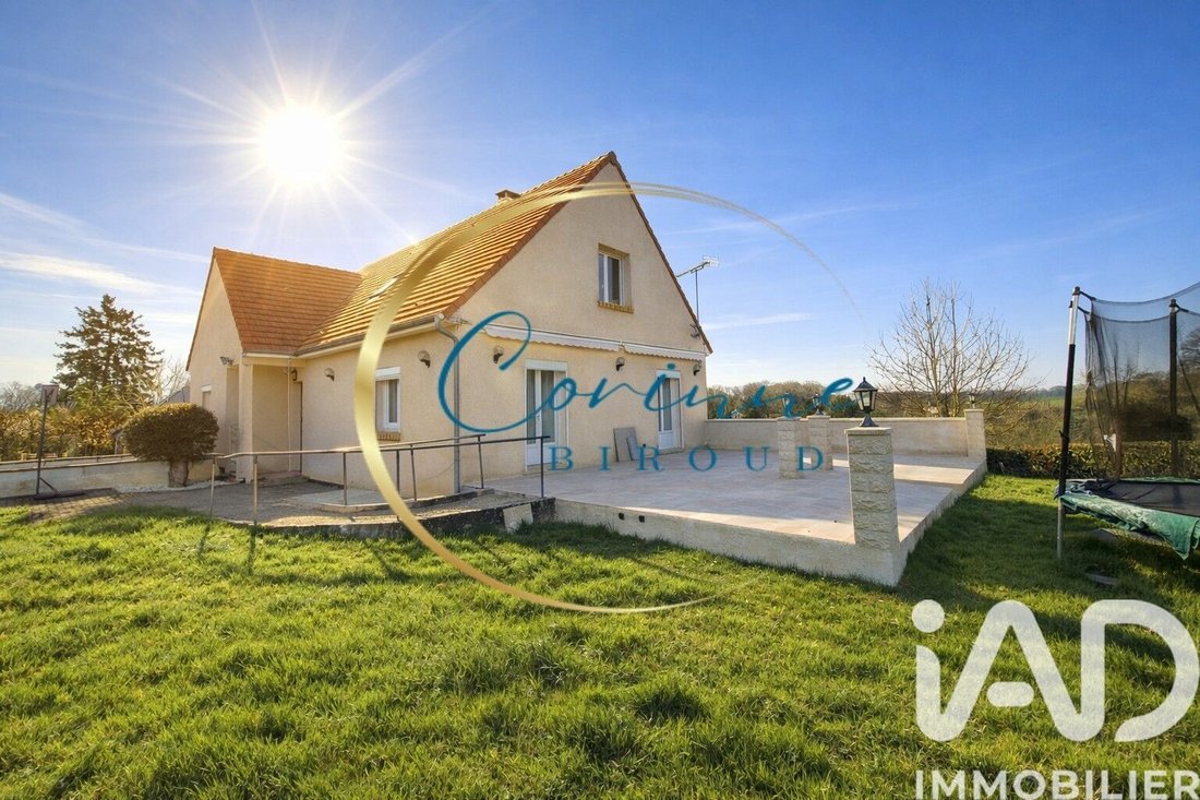 House in Grisy-les-Platres, Ile-de-France, France 1 - 17462344