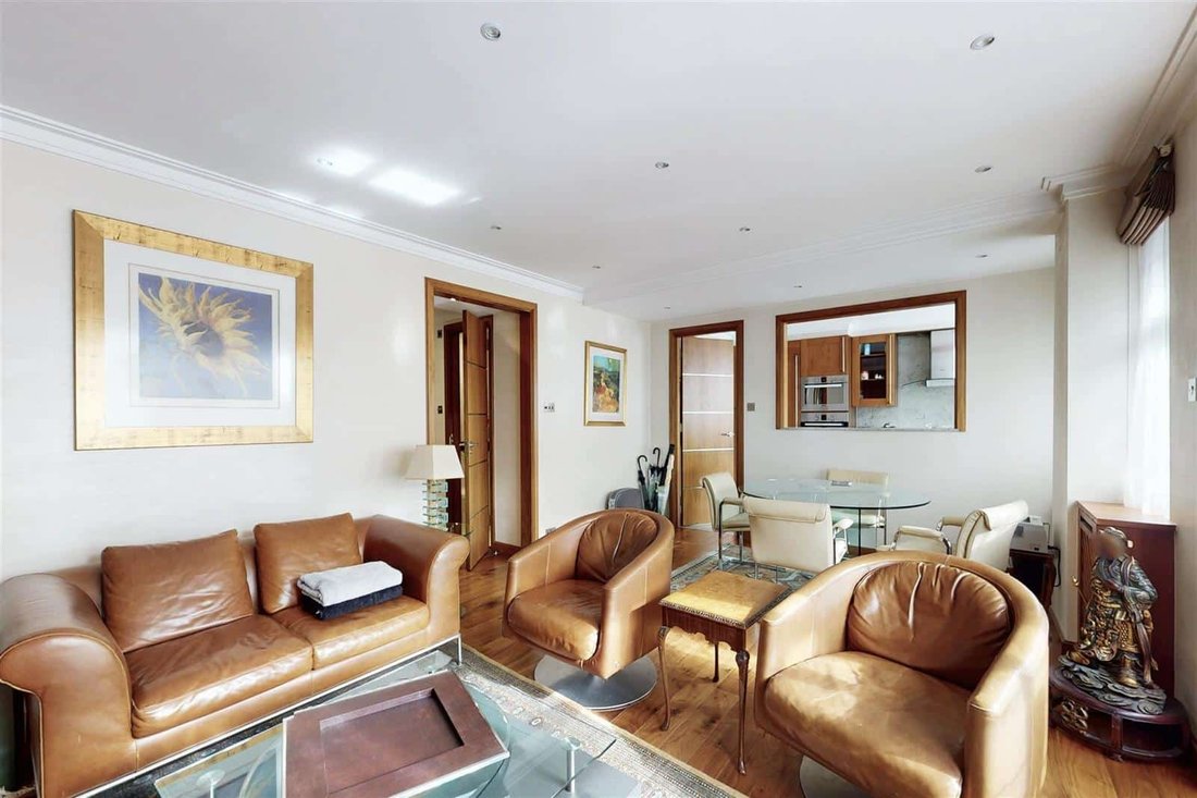 Apartment in Knightsbridge, Kensington And Chelsea, England 3 - 17453315