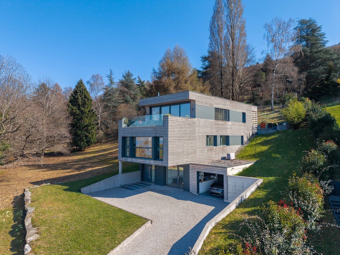 House in Bord du Lac, Evian-les-Bains, France 1 - 17454672