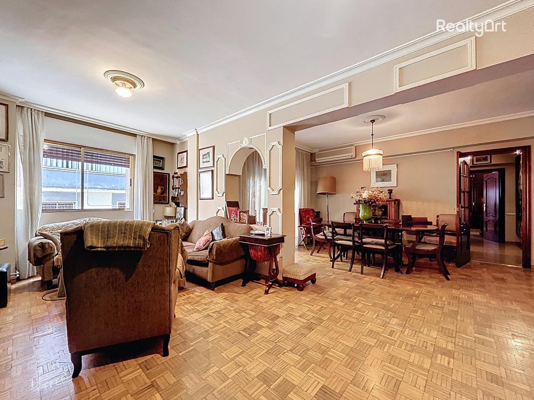 Apartment in Casco Antiguo, Seville, Spain 2 - 17456801