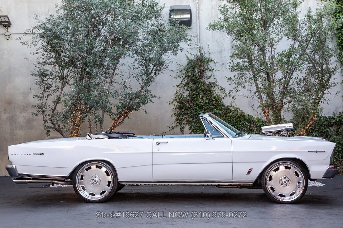 Ford Galaxie in Los Angeles, CA 4 - 17459204