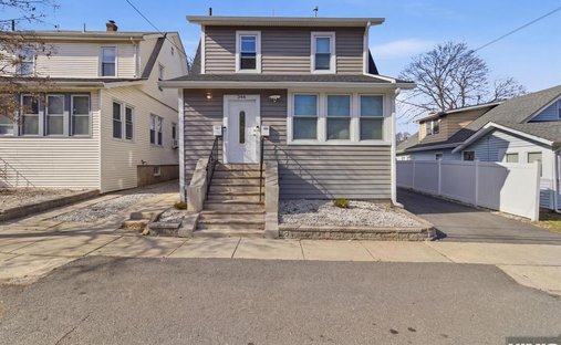 Apartment in Clifton, New Jersey, United States 1