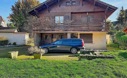 House in Annemasse, Auvergne-Rhône-Alpes, France 1