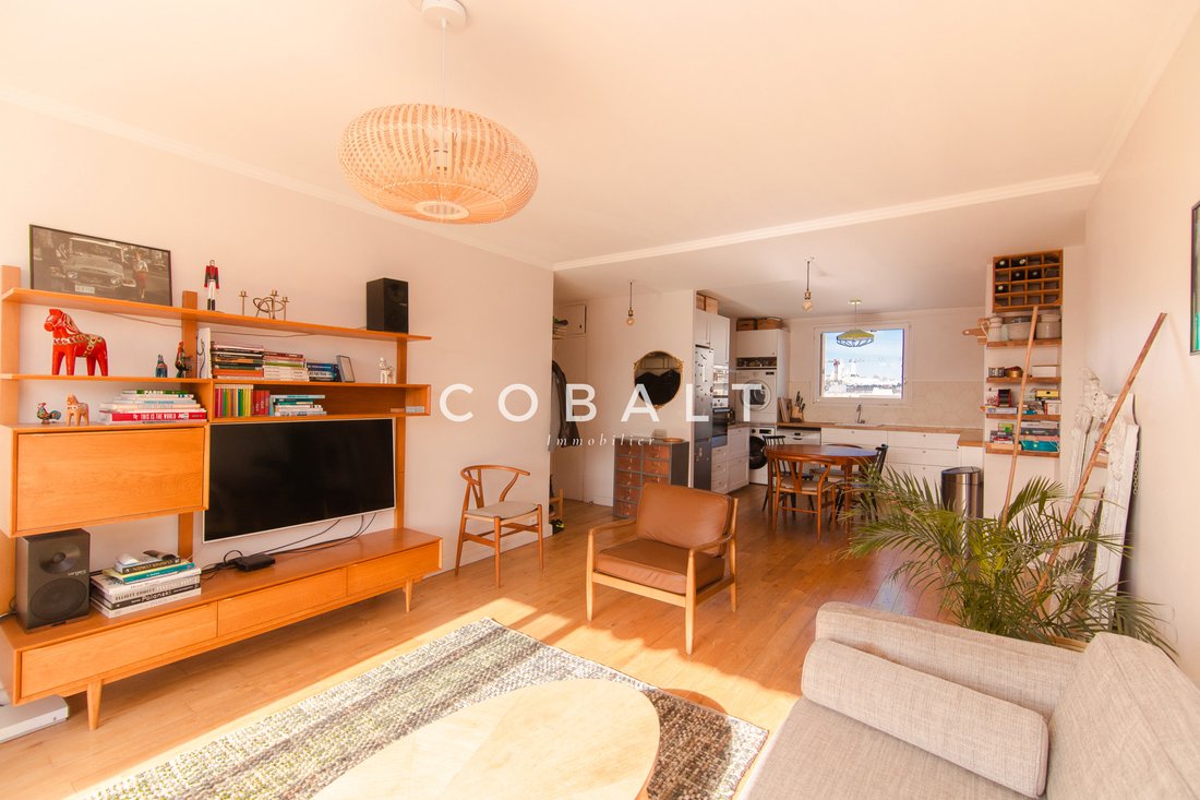 Apartment in Grange Aux Belles-Terrage, Paris 10e Arrondissement, Paris 4 - 17451473