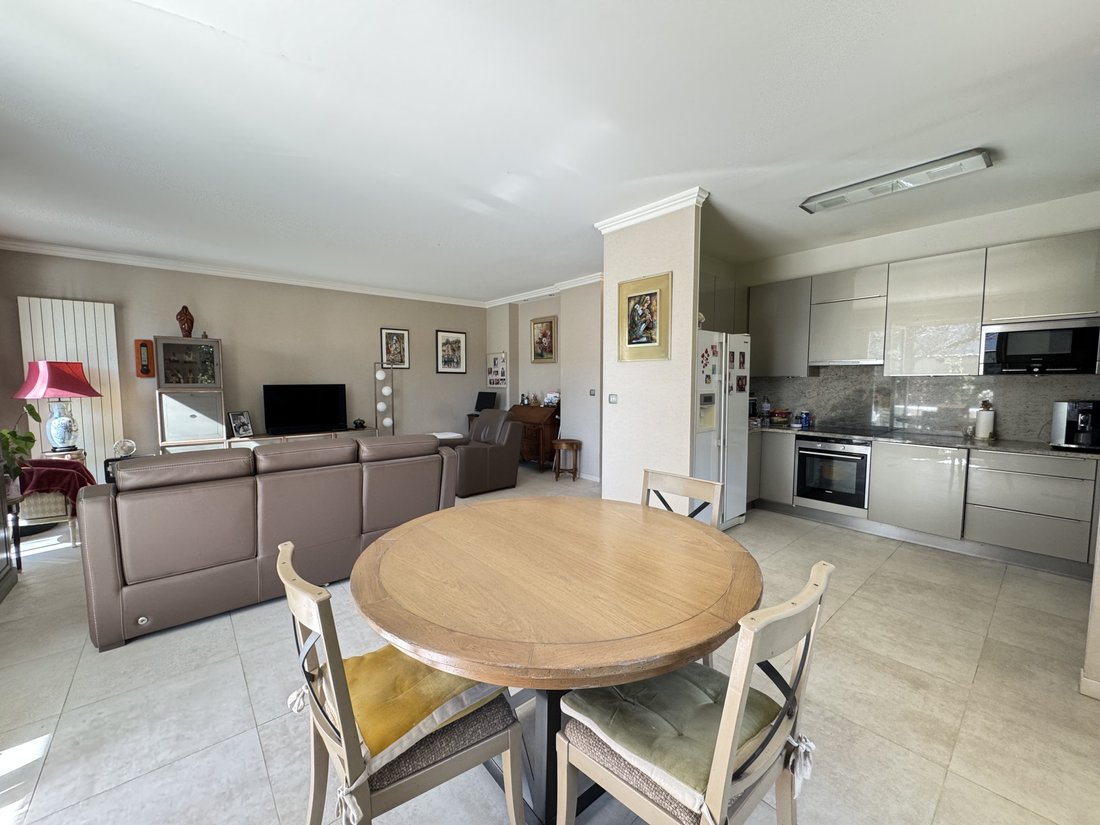 Apartment in Adamville, Saint-Maur-des-Fossés, France 3 - 17454239