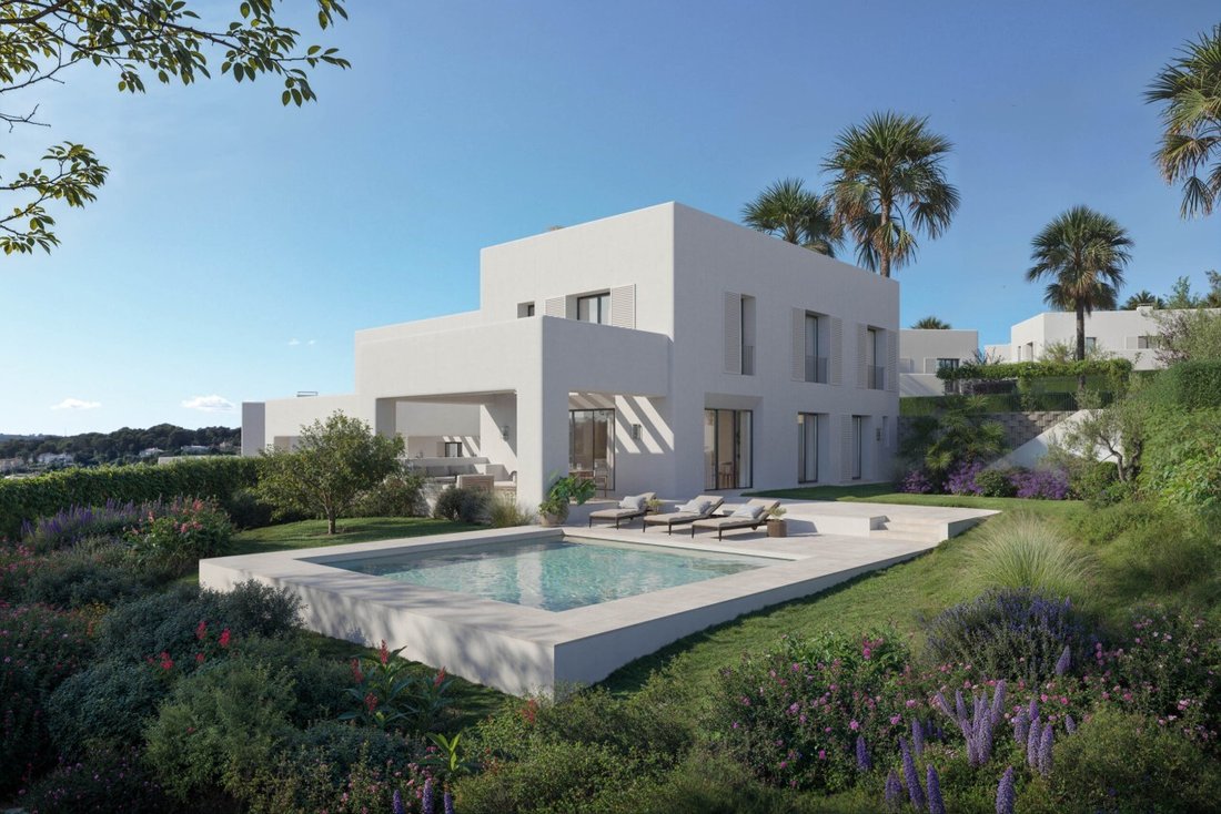 Villa in Sotogrande, San Roque, Andalusia 1 - 17453244
