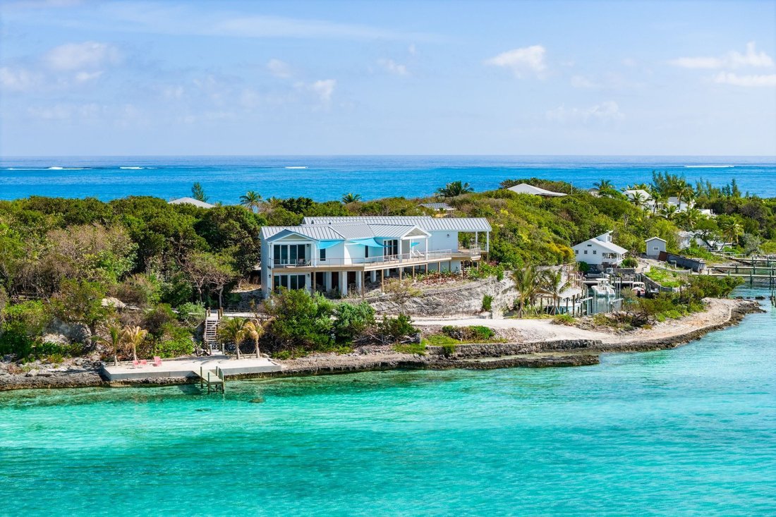 House in Elbow Cay, Central Abaco, The Bahamas 3 - 17463256