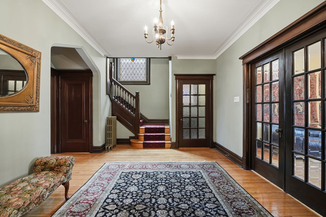 House in Montréal, Quebec, Canada 3 - 17454812