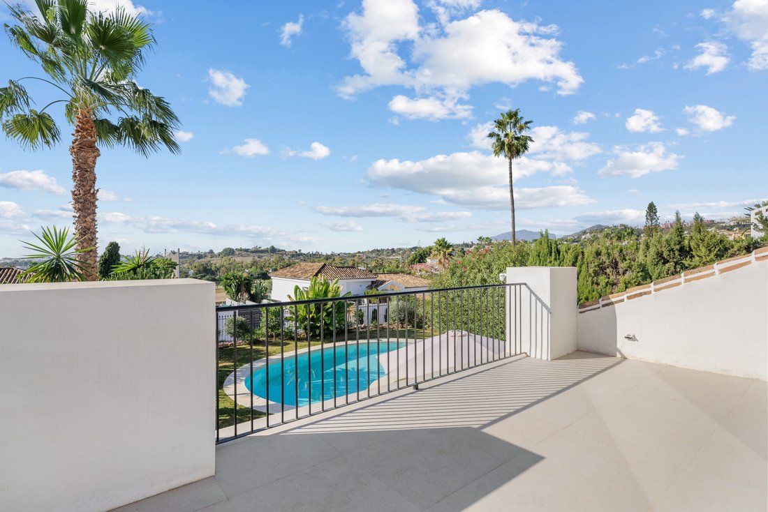 Villa in Nueva Andalucia, Marbella, Spain 2 - 17457190