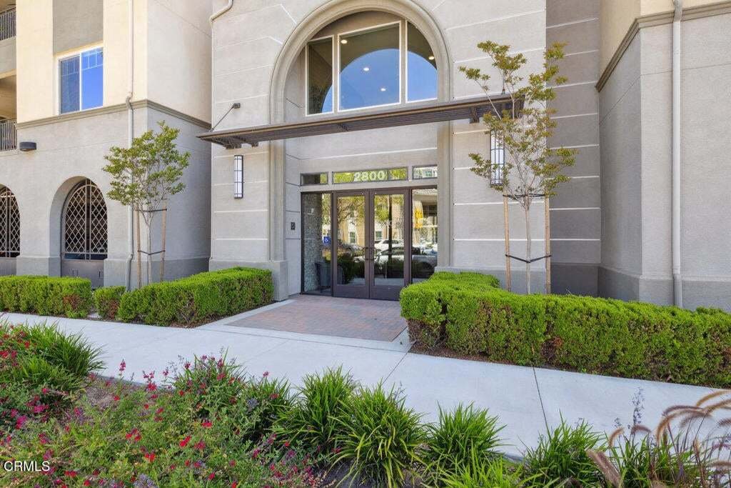 Condo in Oxnard, California, United States 2 - 17463127