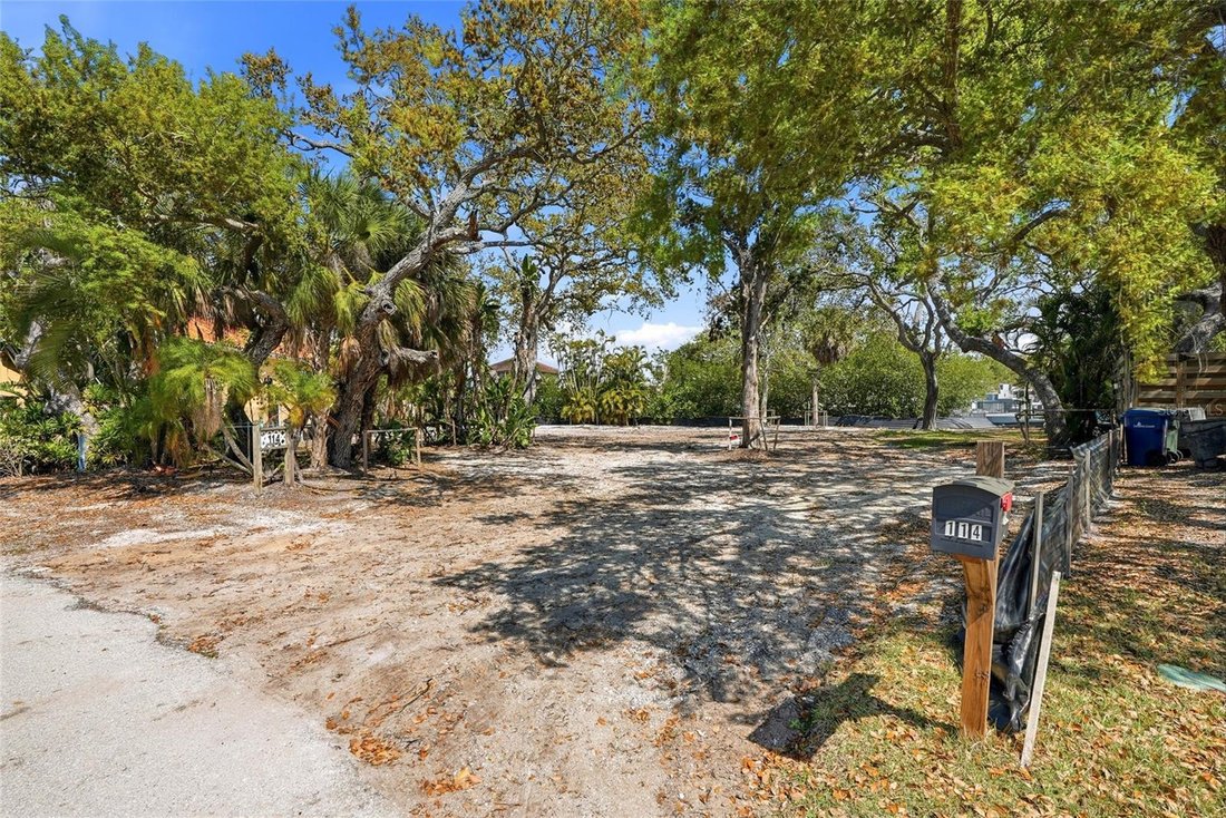 Land in Siesta Key, Florida, United States 2 - 17450710