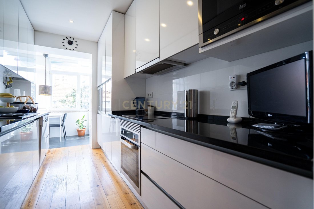 Apartment in Alvalade, Lisbon, Portugal 1 - 17454971