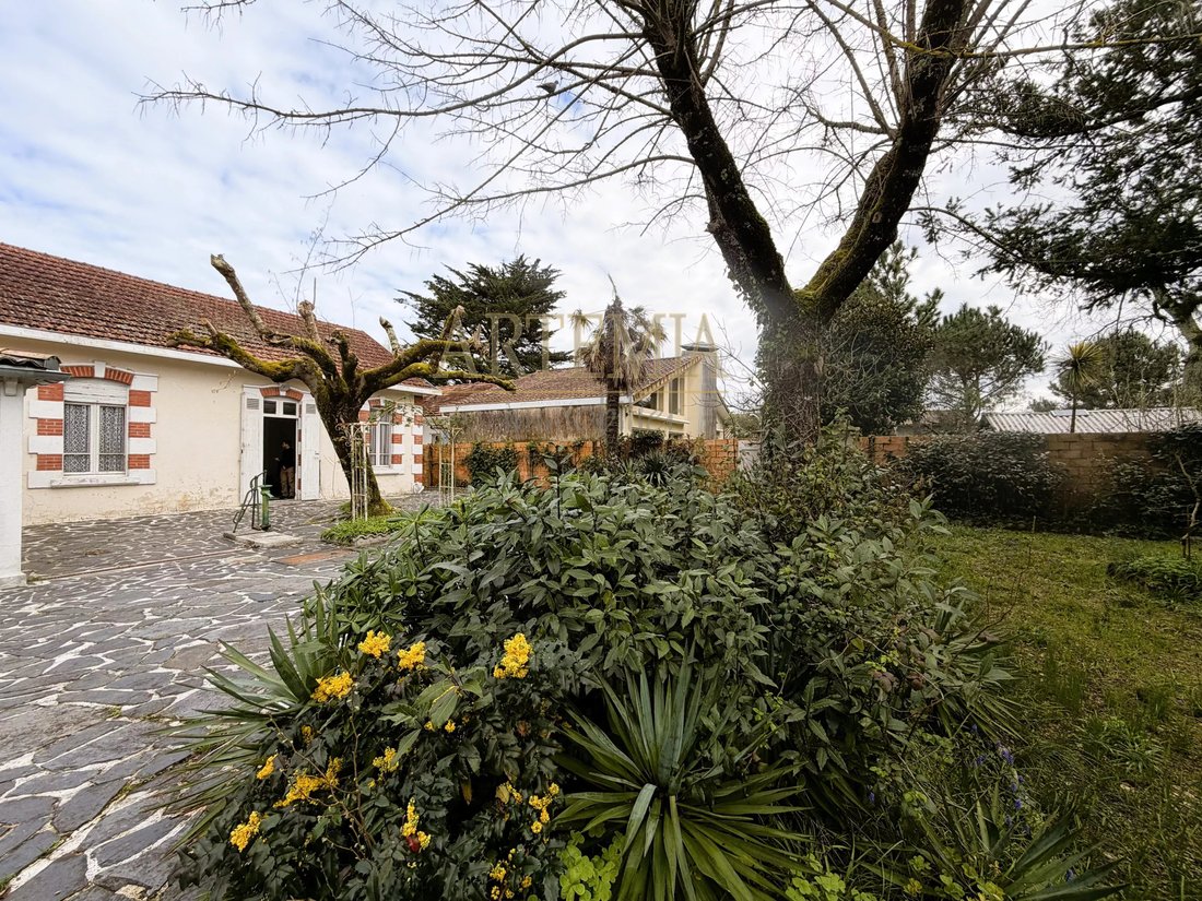 House in La Hume, Gujan-Mestras, France 2 - 17454620