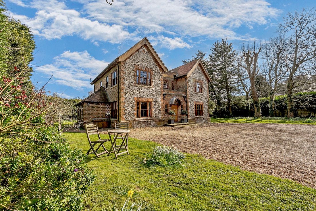 House in East Sussex, England 1 - 17453974