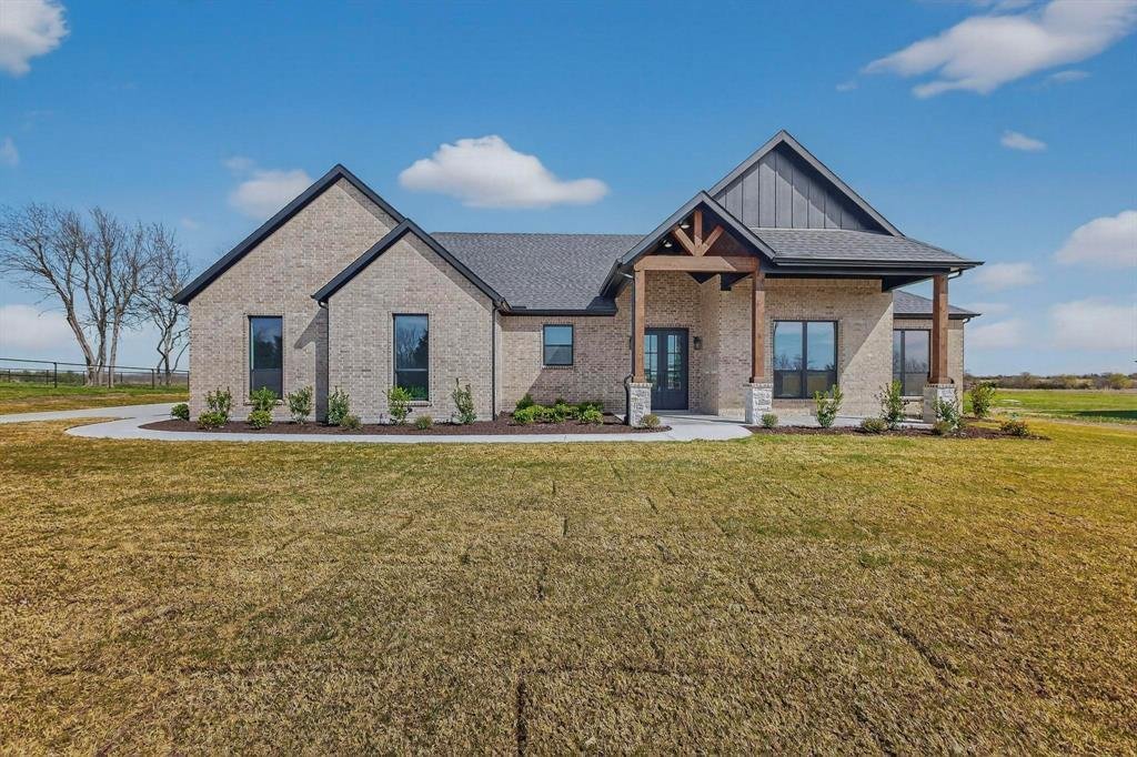 House in Celeste, Texas, United States 2 - 17456715