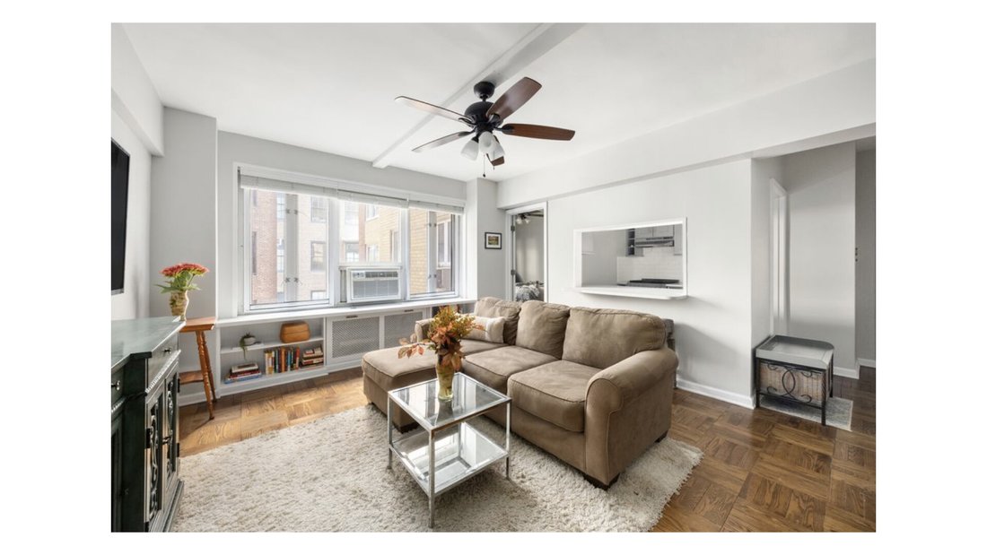 Co Op in New York, New York, United States 3 - 17001041