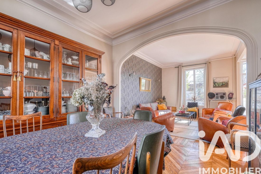 House in Meaux, Ile-de-France, France 5 - 17459914