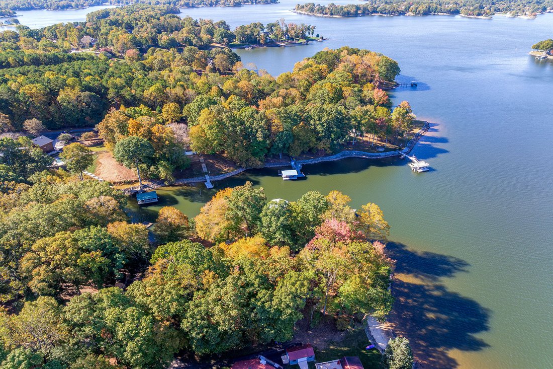 Land in Mooresville, North Carolina, United States 1 - 17458542