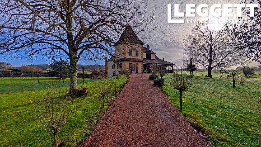 House in Nanthiat, Nouvelle-Aquitaine, France 1 - 17459260