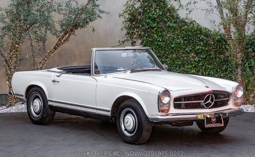 Mercedes-Benz 230SL in Los angeles, ca 1