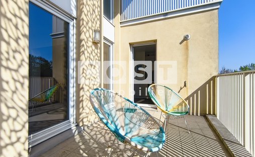 Apartment in Centre-Voltaire, Asnières-sur-Seine, France 1
