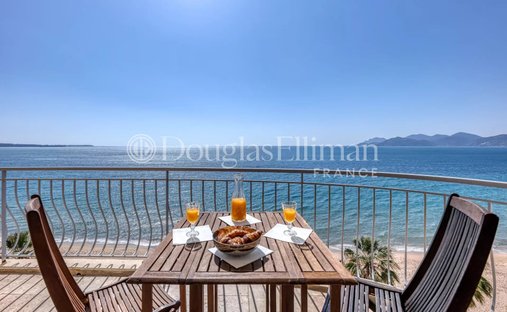 Apartment in Cannes, Provence-Alpes-Côte d'Azur, France 1